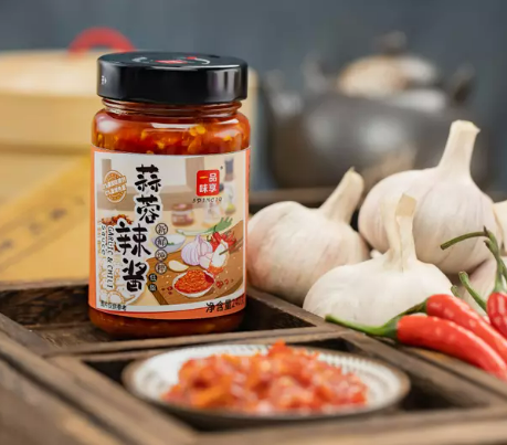 What Is Crunchy Garlic Chili Sauce And How Is It Different From Chili Crisp?