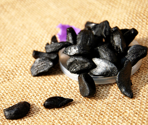 Black Garlic Cloves